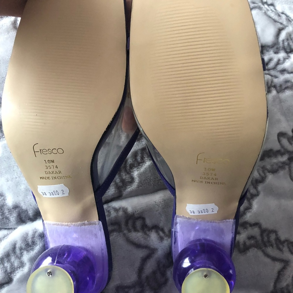 Shoes - Picture 3 of 3